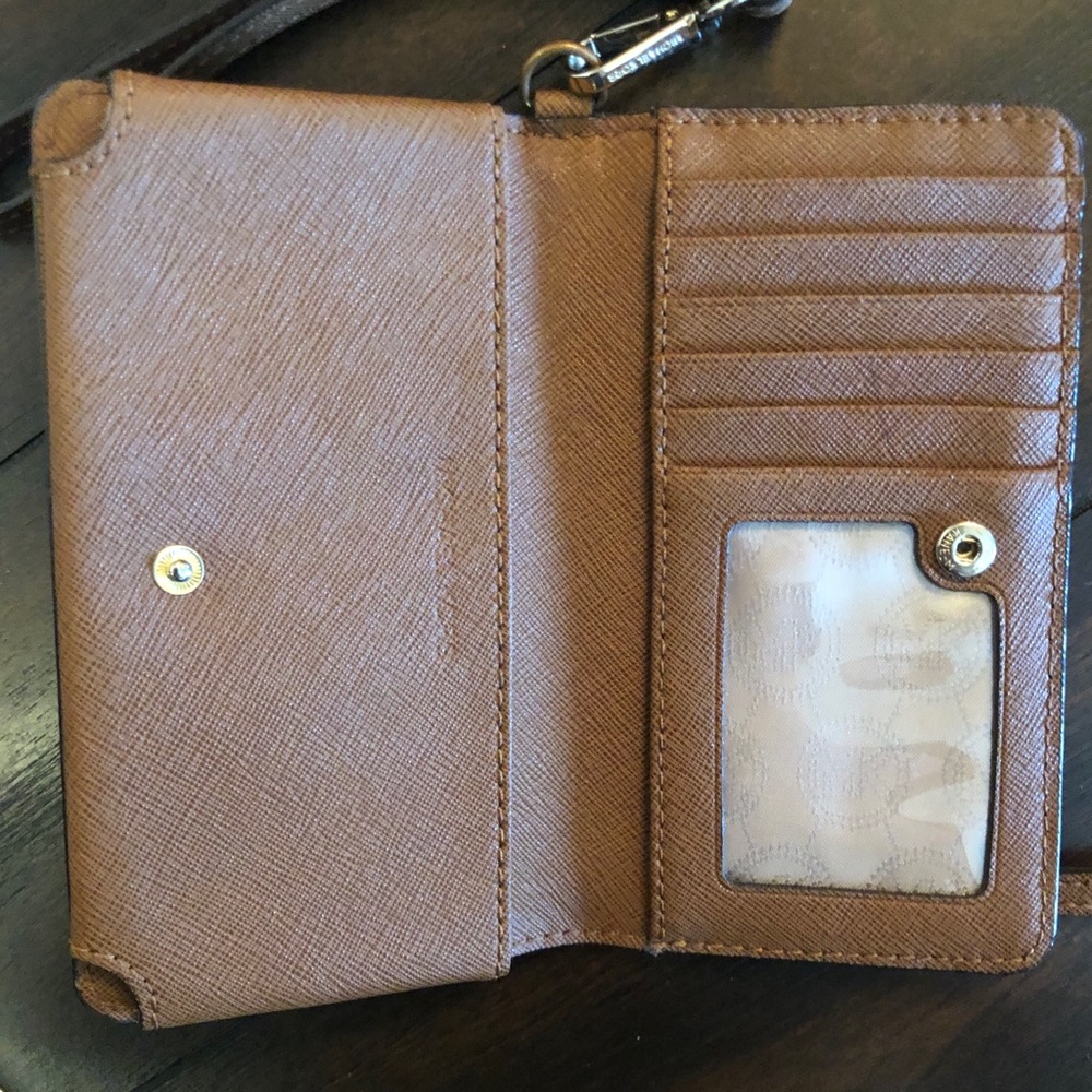 Michael Kors Wristlet - Picture 3 of 6